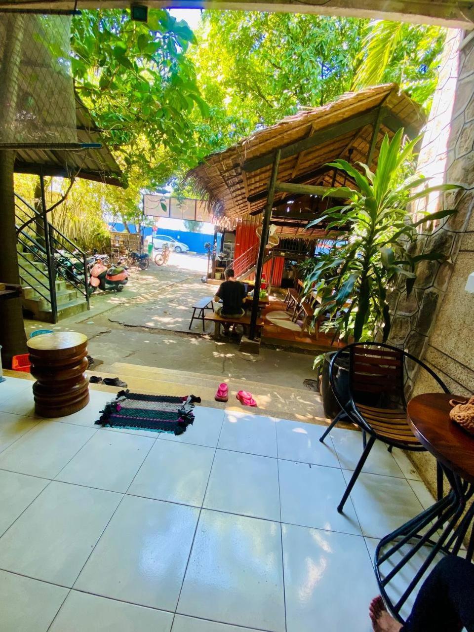 Ecran Riverfront Guesthouse Kampot Exterior photo